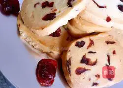 Illustration of how to make cranberry cookies 8