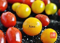 Toasted Croutons with Cherry Tomato Salad Recipe Illustration 2