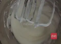 Illustration of making finger biscuits 5