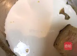 Illustration of how to make soft chocolate almond cookies 4