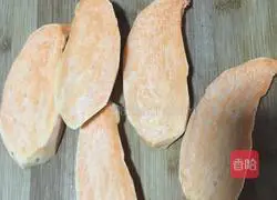 Illustration of how to make sweet potato toast 1