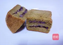 Illustration of Matcha Whole Wheat Banana Honey Bean Toast 10