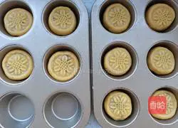 Illustration of how to make cake and mooncakes 8