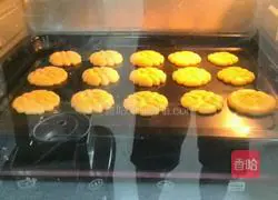 Illustration of how to make colorful cookies 13