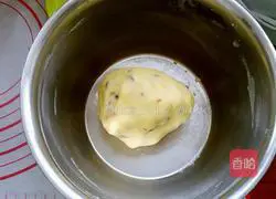 Illustration of how to make cranberry cookies 8