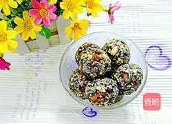 Illustrations of making homemade mooncake fillings 10