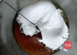 Illustration of how to make five-nut mooncakes 3