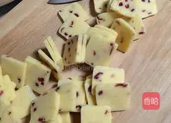 Illustration of how to make cranberry cookies 7