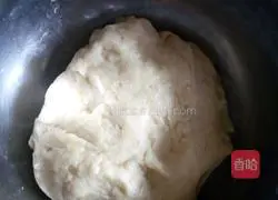 Illustration of how to make puff pastry mooncakes 4