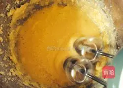 Illustration of how to make longan dried biscuits 2