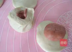 Illustration of how to make meat floss cake 3