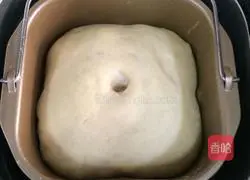 How to make super soft coconut buns 3
