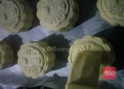 Cantonese style date paste mooncake recipe 13