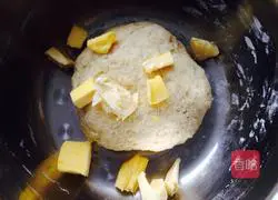 Golden Croissants Recipe Illustration 3