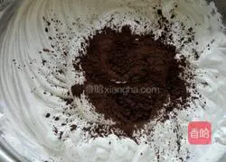 Chocolate Cake Recipe Illustration 9