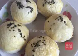 Illustration of how to make crispy meat pie (Suzhou-style fresh meat mooncake) 8