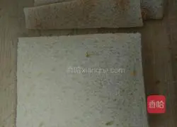 Illustration of how to make strawberry toast tart 2