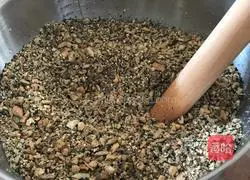 Illustration of how to make Wuren mooncake fillings 3