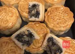 Cantonese five-nut mooncake recipe 5