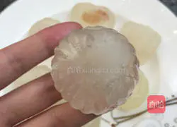 Illustration of how to make crystal mooncakes 7