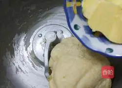 Crown Toast Recipe Illustration 3