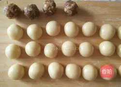 Illustration of how to make old-fashioned mooncakes 6