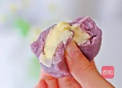 Illustration of how to make taro cheese mooncakes 17