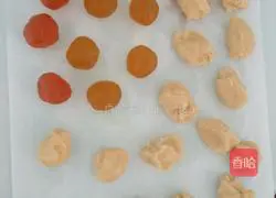 Illustration of how to make fruit-filled mooncakes 6