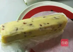 Illustration of how to make microwave cranberry cookies 6