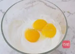 Illustration of how to make egg biscuits 5