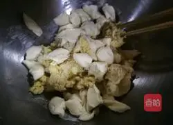 Illustration of how to make mellow milk toast 14