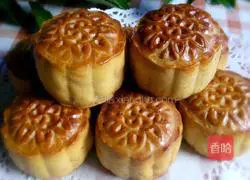 How to make black sesame mooncakes Illustration 1