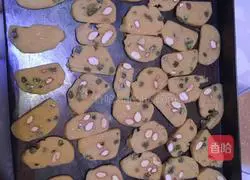 Almond raisin biscuits recipe 6