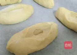Illustration of how to make salad ham bread 10