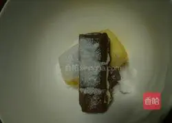 Chocolate Macaron Recipe Illustration 10