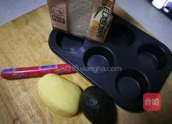 Cheese Toast Flowers Recipe Illustration 2