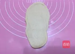 Fragrant Illustration of how to make green onion cheese bread 10