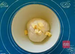 Cheese Croissant Recipe Illustration 3