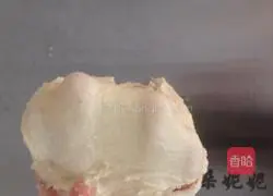 Illustration of how to make bacon toast 1