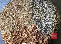 Illustration of how to make Wuren mooncake fillings 2