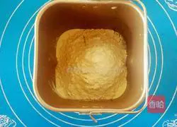 Illustration of how to make medium-sized Hokkaido butter toast 4