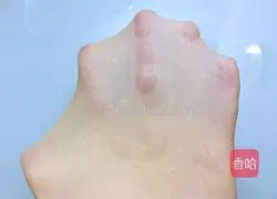 Illustration of making bean paste fancy bread 4