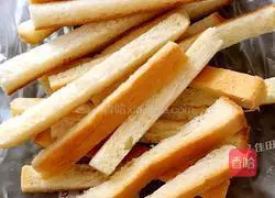 Illustration of how to make toast 1