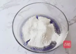 Snowskin mooncakes with rose filling Illustration of how to do it 7