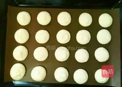 Chocolate Soft Heart Pie Recipe Illustration 11