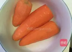 Illustration of how to make carrot buns 1