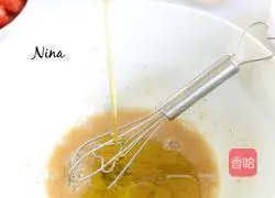 Toasted Chicken Breasts with Cherry Tomato Salad Recipe Illustration 5