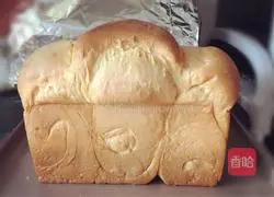 Illustration of how to make light butter toast 16