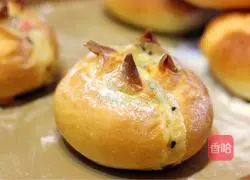 Cheese Lava Bread Recipe Illustration 17