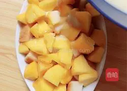 Yellow Peach Cheese Toast Pudding Recipe Illustration 10